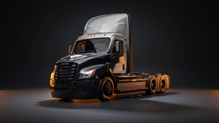 Freightliner eCascadia